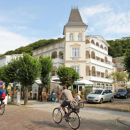Apartment Schoene 2-raum-wohnung Mit Balkon, Gratis Nutzung Vom Ahoi Erlebnisbad Und Sauna In - Jolie 09