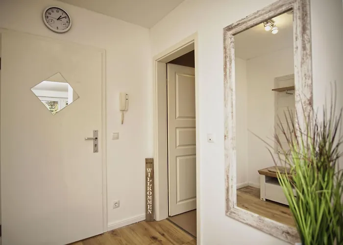 Schoene 2-raum-wohnung Mit Balkon, Gratis Nutzung Vom Ahoi Erlebnisbad Und Sauna In - Jolie 09 *