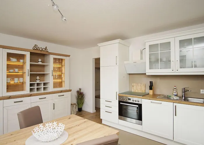 Schoene 2-raum-wohnung Mit Balkon, Gratis Nutzung Vom Ahoi Erlebnisbad Und Sauna In - Jolie 09 Appartement *